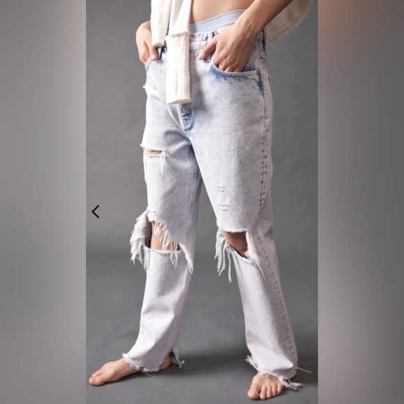 NTW-Free people•We the free. Size 28. Distressed. - Picture 2 of 9